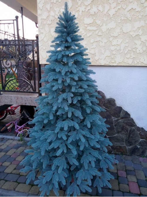 Преміум голуба 2.50 м. лита ялинка штучна