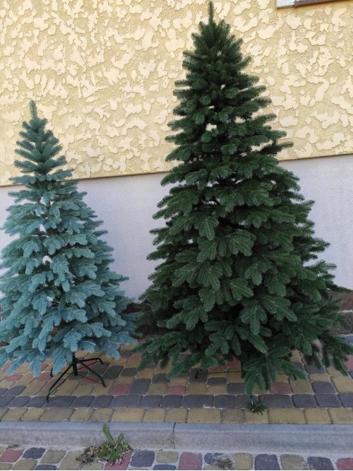 Елітна зелена 1.50 м. лита ялинка штучна