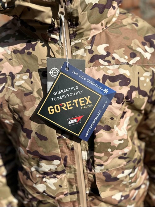 Куртка мультикам з капюшоном Gore-Tex
