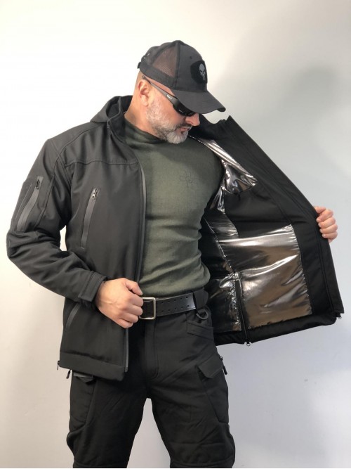 Зимова тактична куртка Soft Shell з утепленням Omni-Heat чорна Зимова тактична куртка Soft Shell з утепленням Omni-Heat чорна
