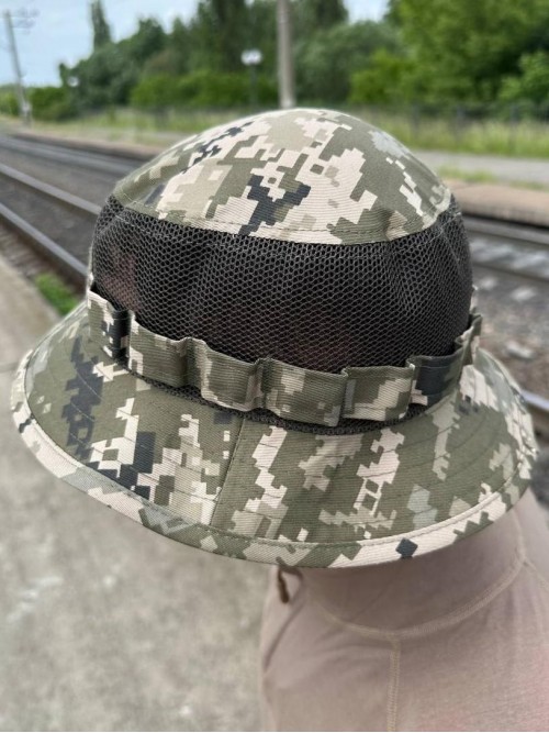 Панама із сіткою піксель