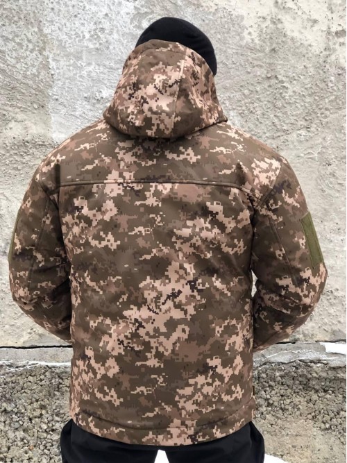 Тактична зимова куртка з капюшоном Soft Shell піксель
