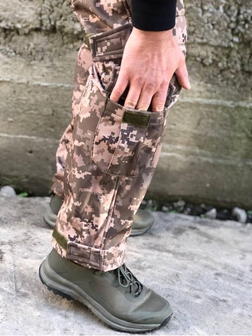 Штани тактичні Soft Shell піксель з укріпленими колінами