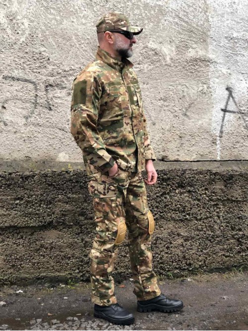 Форма тактична мультикам ріпстоп з наколінниками Форма тактична мультикам ріпстоп з наколінниками